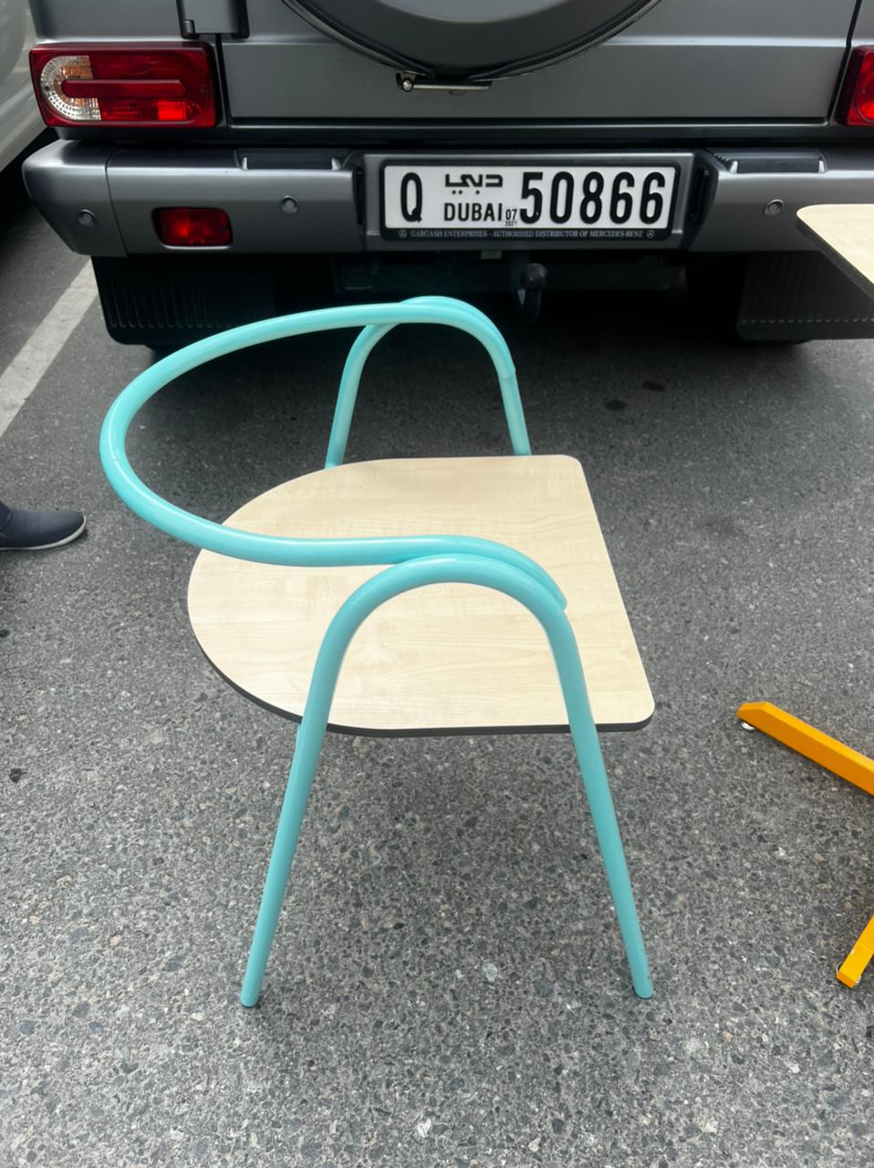 Kursi Minimalis Rangka Besi Turqoise